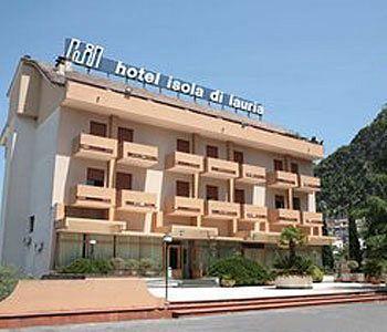 Hotel Isola Di Lauria لاوريا إنفيريوري المظهر الخارجي الصورة