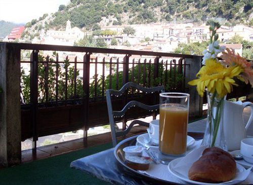 Hotel Isola Di Lauria لاوريا إنفيريوري المظهر الخارجي الصورة
